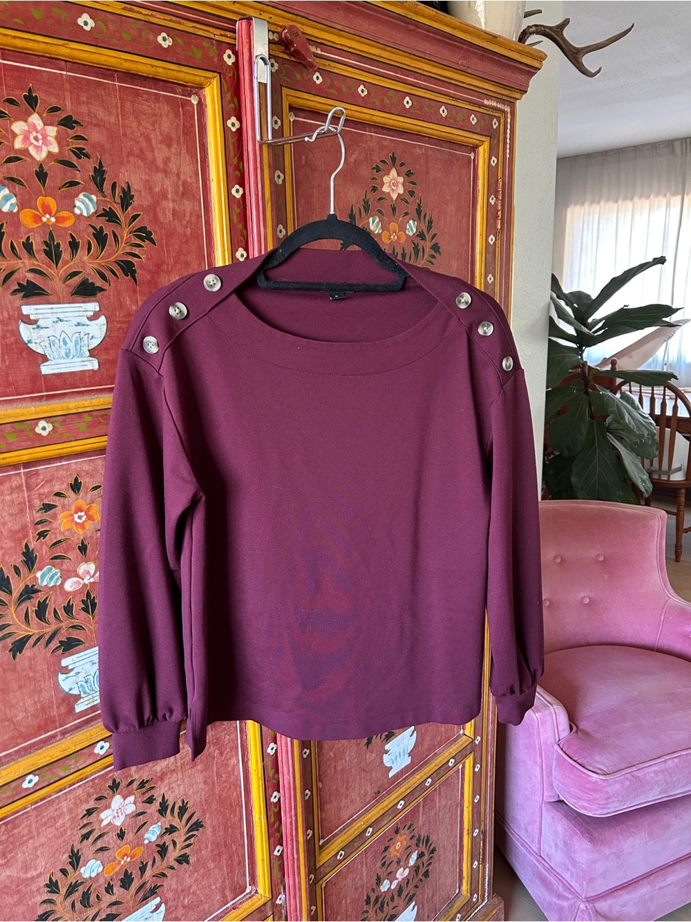 Ann Taylor Burgundy Button-Shoulder Long Sleeve Sweatshirt